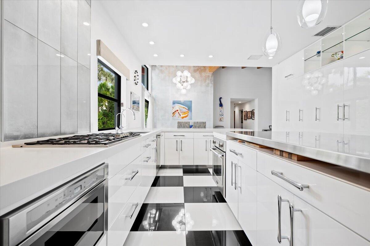JUPITER INLET BEACH COLONY - Residential