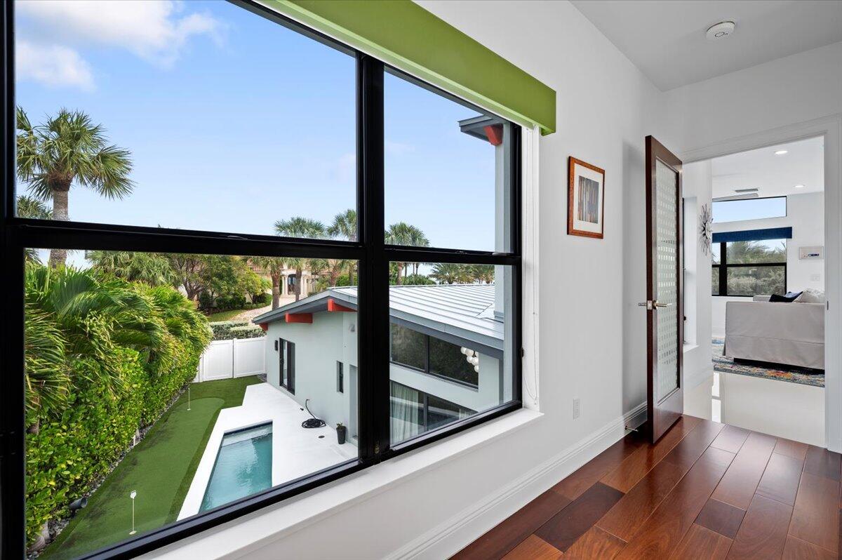 JUPITER INLET BEACH COLONY - Residential
