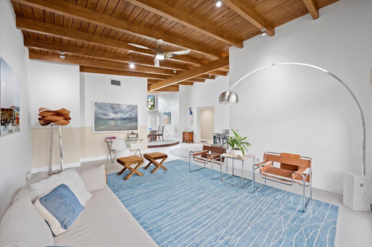 JUPITER INLET BEACH COLONY - Residential