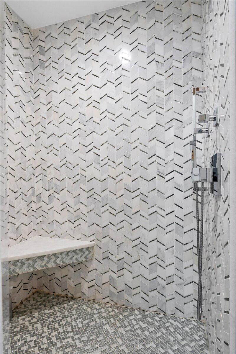 JUPITER INLET BEACH COLON - Residential