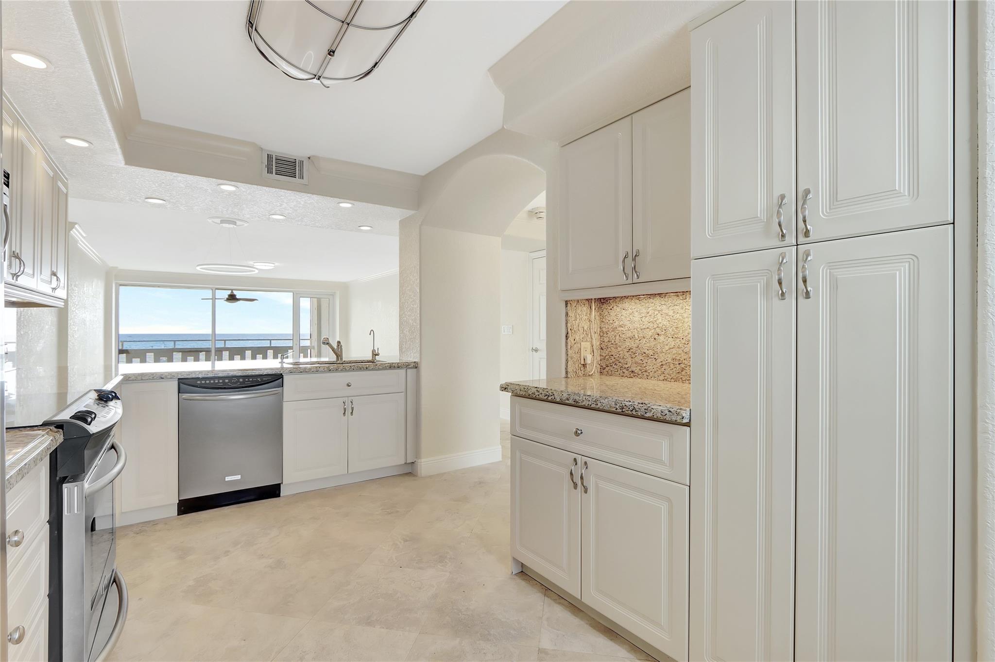 Everglades House - Residential