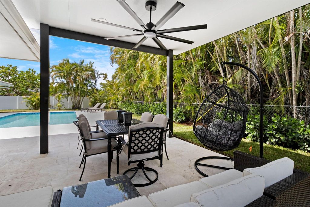 Photo of 6630 NE 21st Avenue, Fort Lauderdale, FL 33308 (MLS # R11117158)