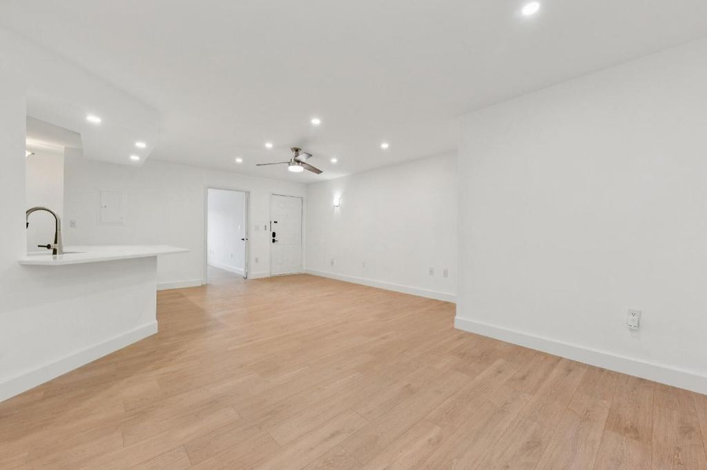 Photo of 400 Scotia Drive #303, Hypoluxo, FL 33462 (MLS # R11096471)