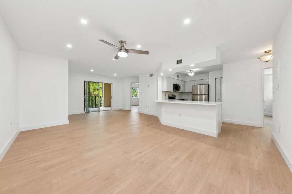 Photo of 400 Scotia Drive #303, Hypoluxo, FL 33462 (MLS # R11096471)