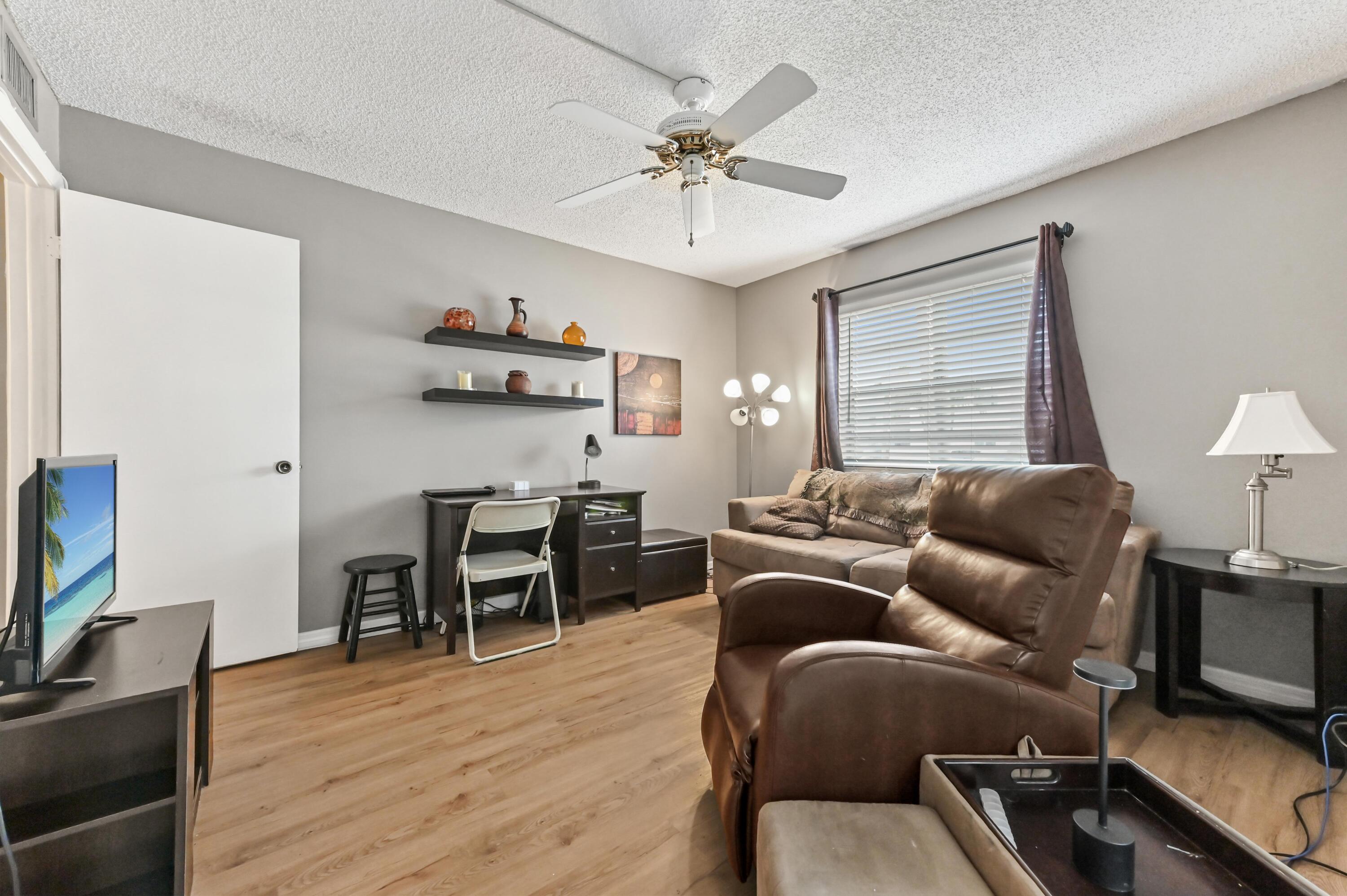 KINGS POINT CAPRI CONDOS - Residential Lease