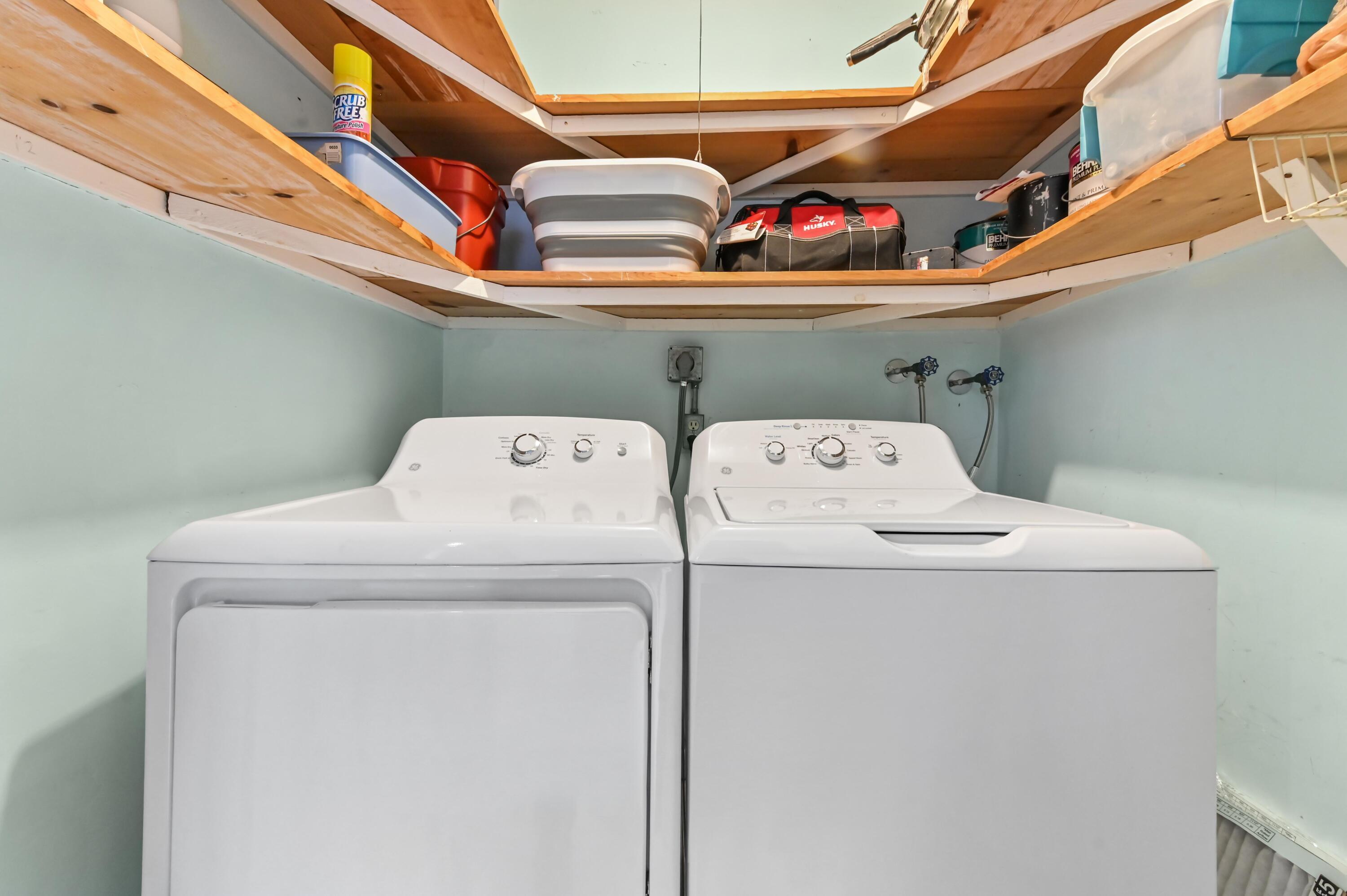 KINGS POINT CAPRI CONDOS - Residential Lease