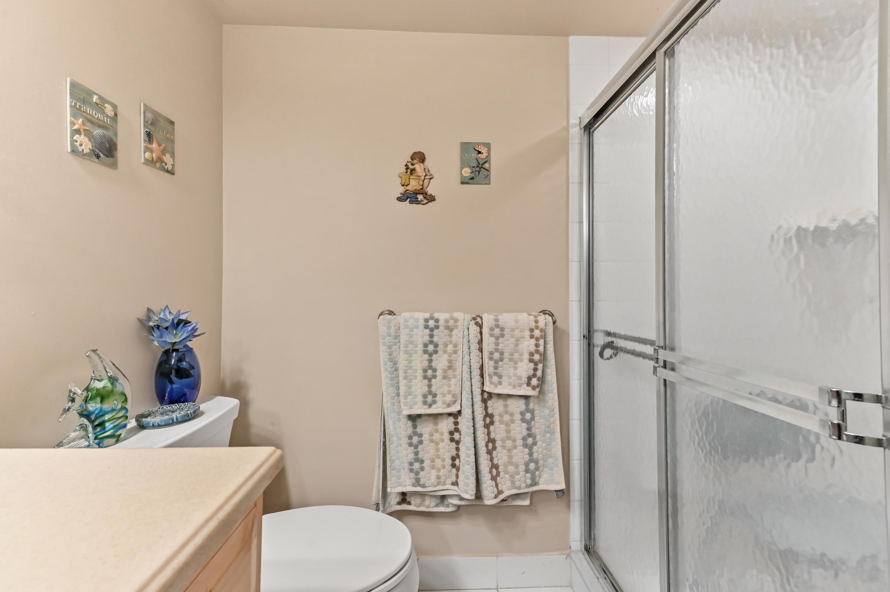 KINGS POINT CAPRI CONDOS - Residential Lease