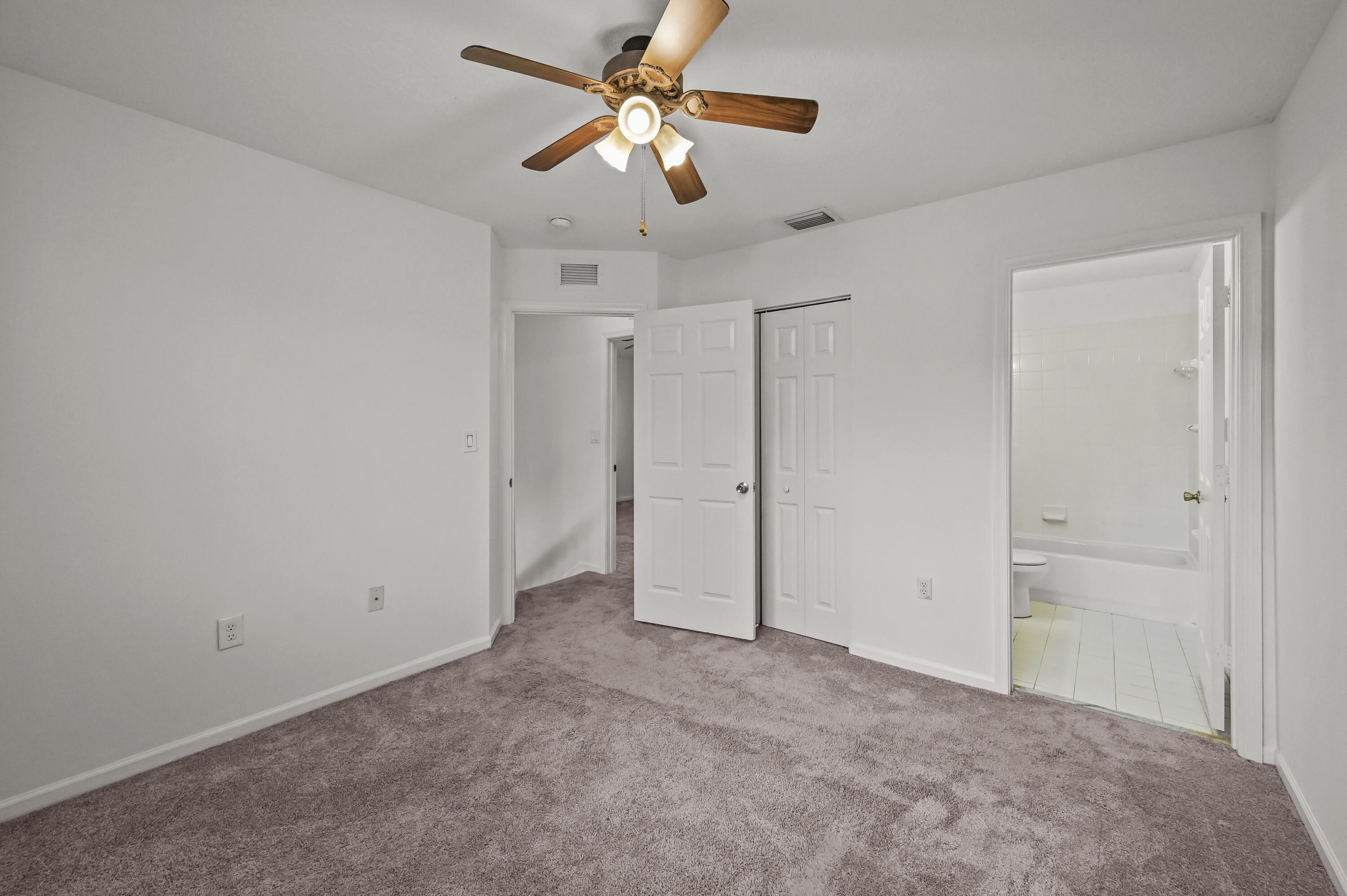 VILLAS OF PALM SPRINGS - Residential