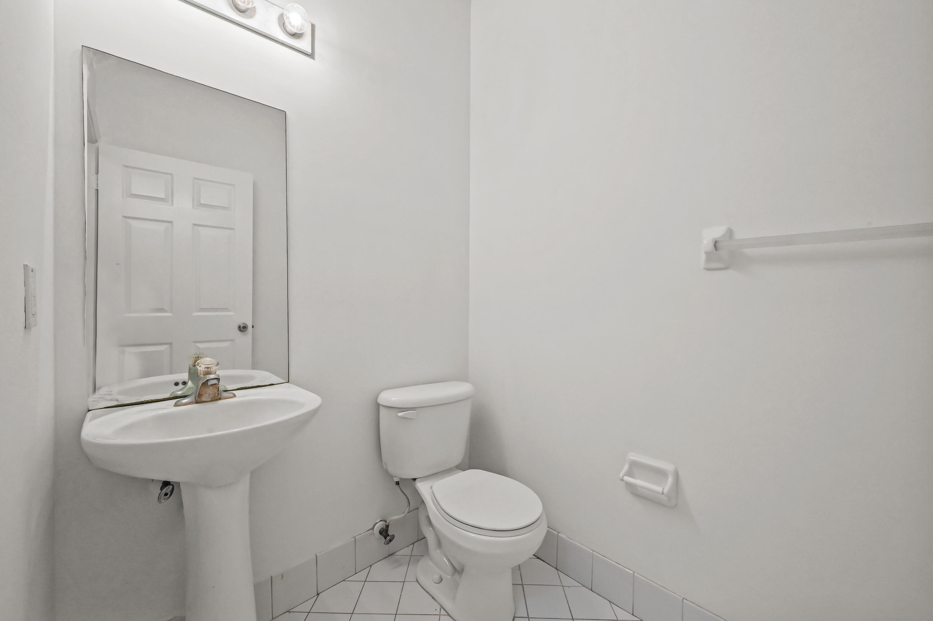 VILLAS OF PALM SPRINGS - Residential