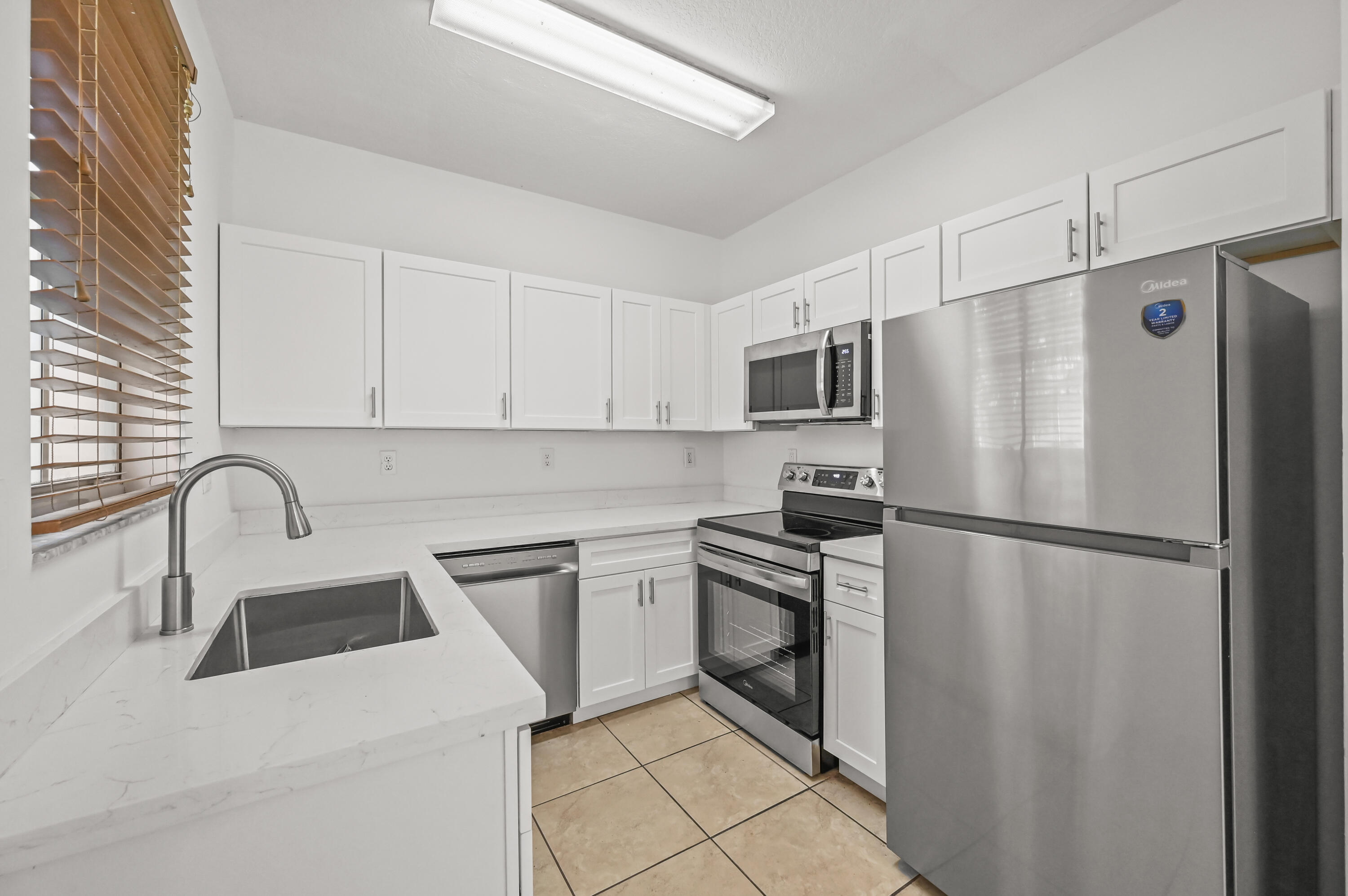 VILLAS OF PALM SPRINGS - Residential
