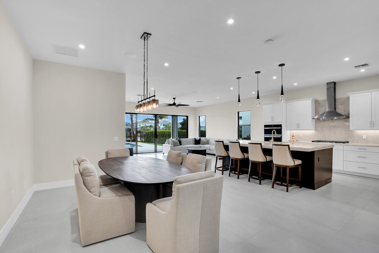 AVENIR POD - Residential