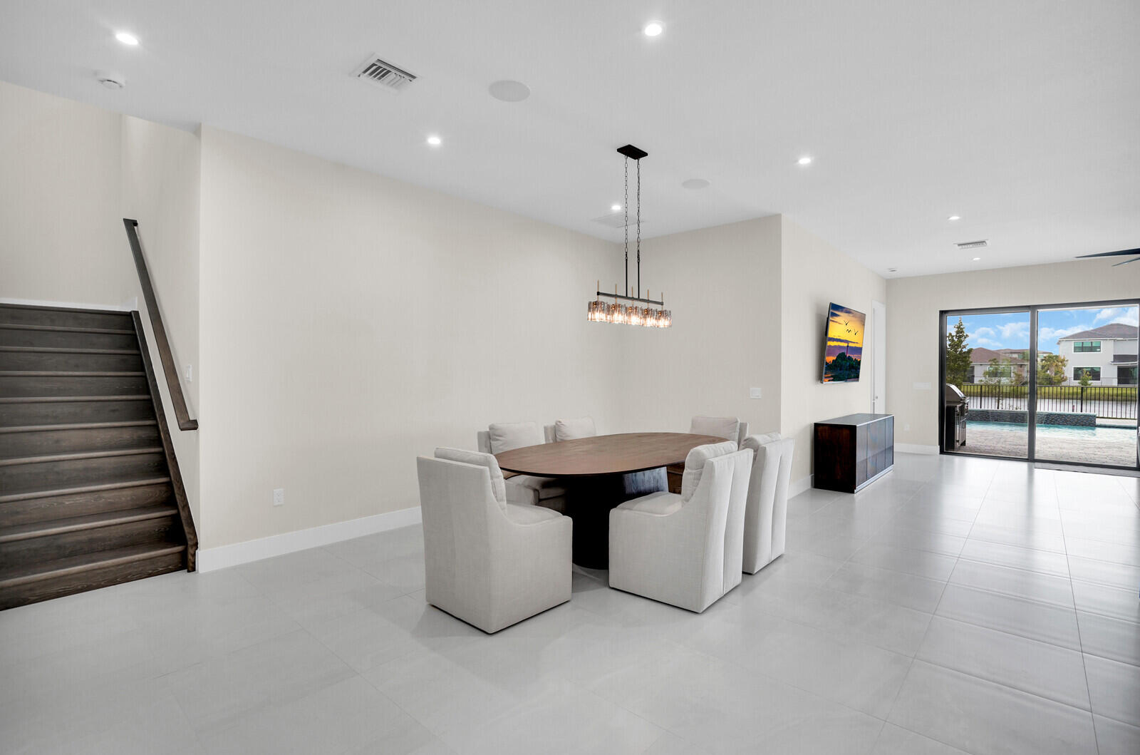 AVENIR POD - Residential