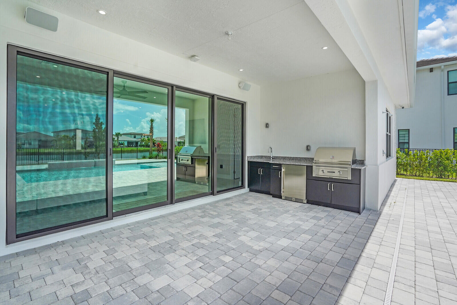 AVENIR POD - Residential