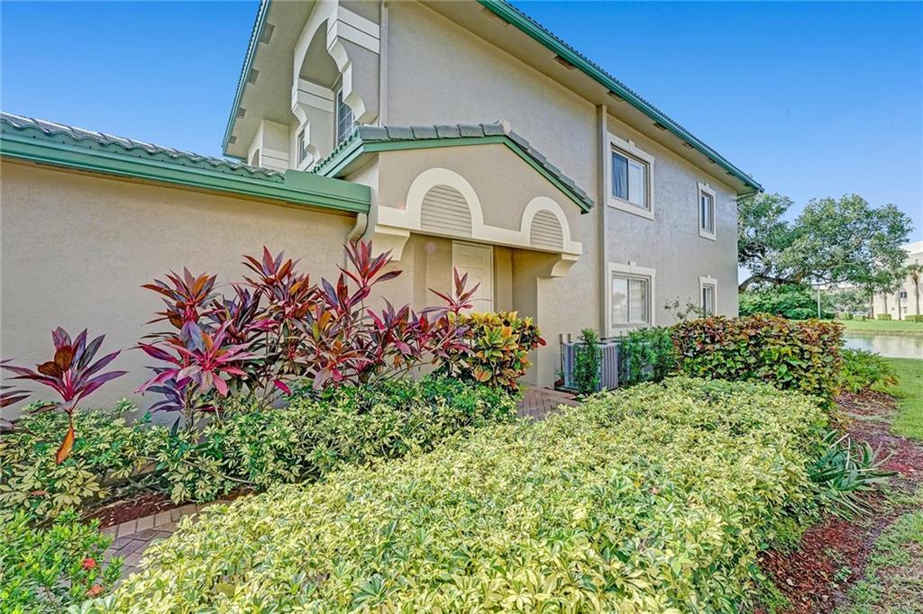 KINGS POINT - Residential