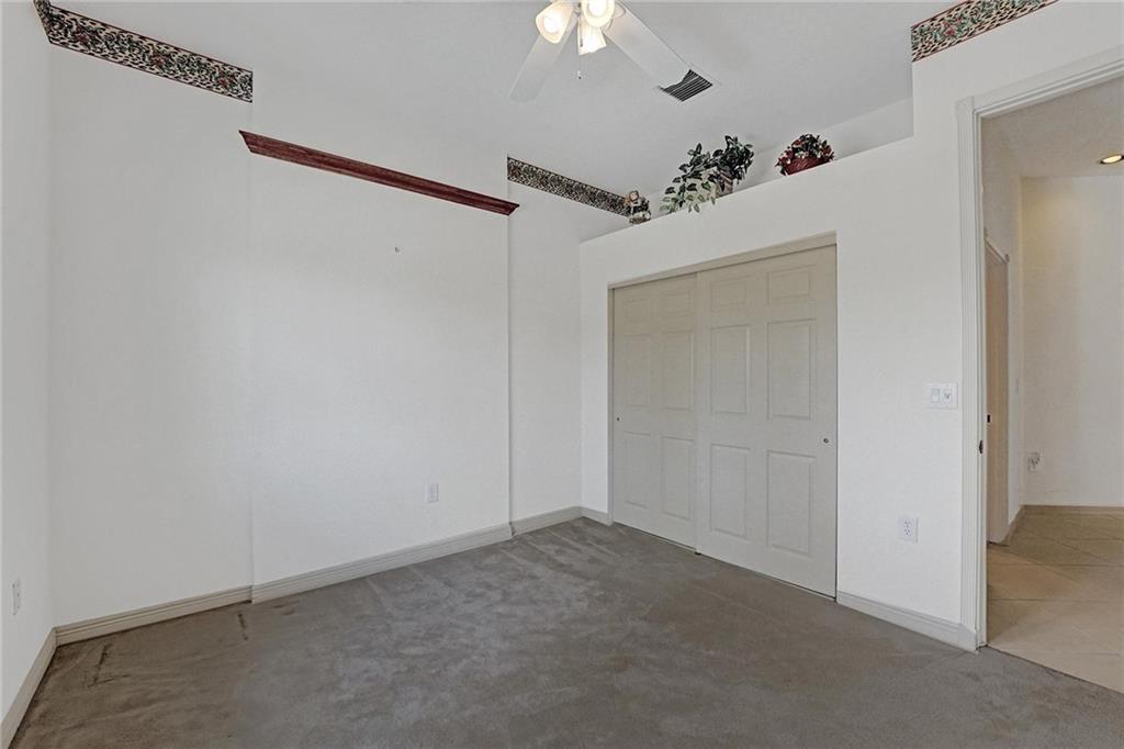 KINGS POINT - Residential