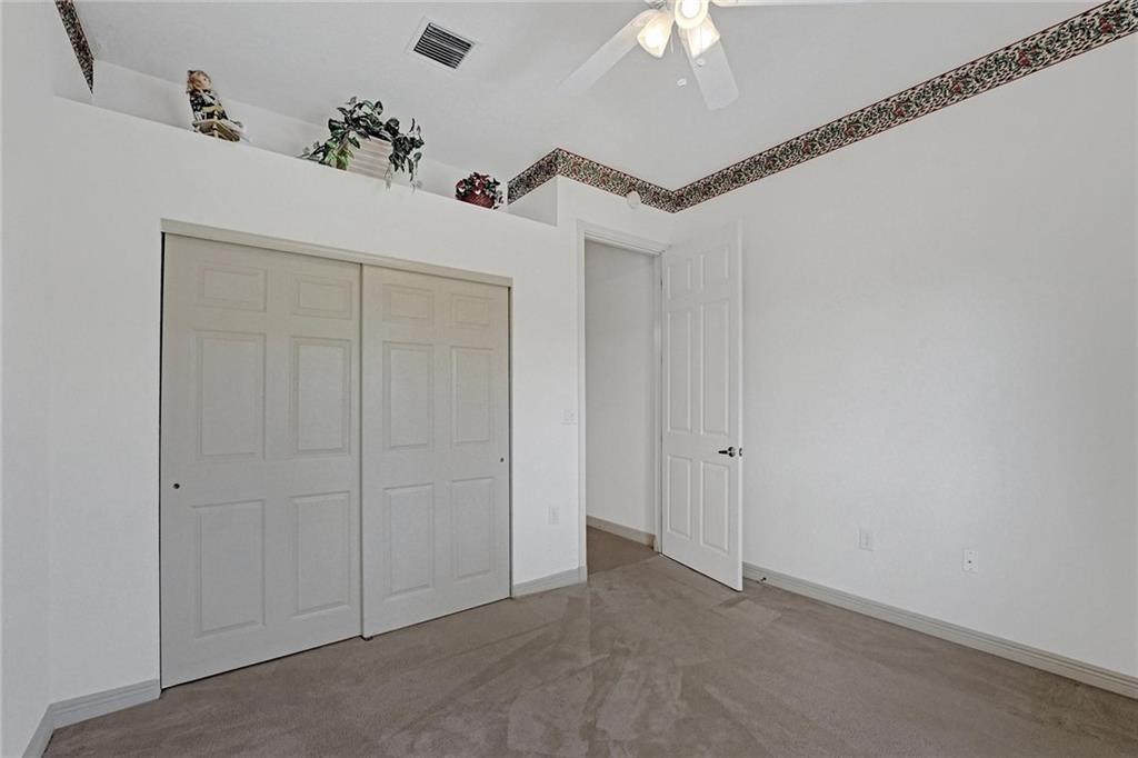 KINGS POINT - Residential