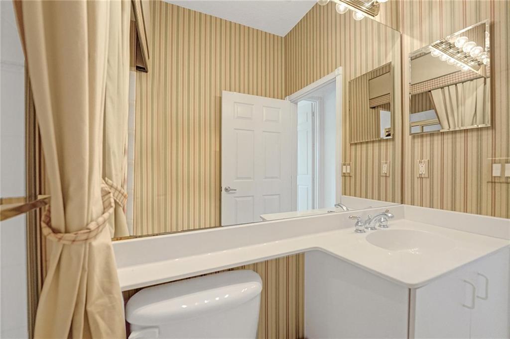 KINGS POINT - Residential