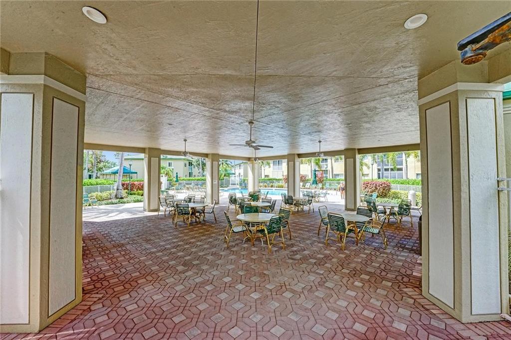 KINGS POINT - Residential