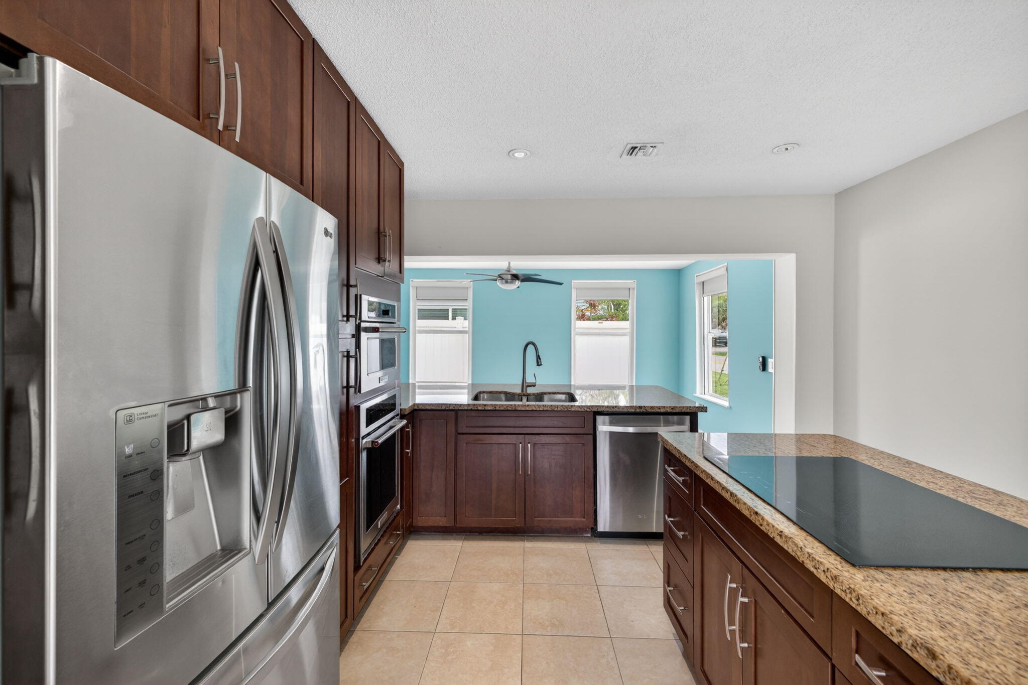 Tamarac Lakes - Residential