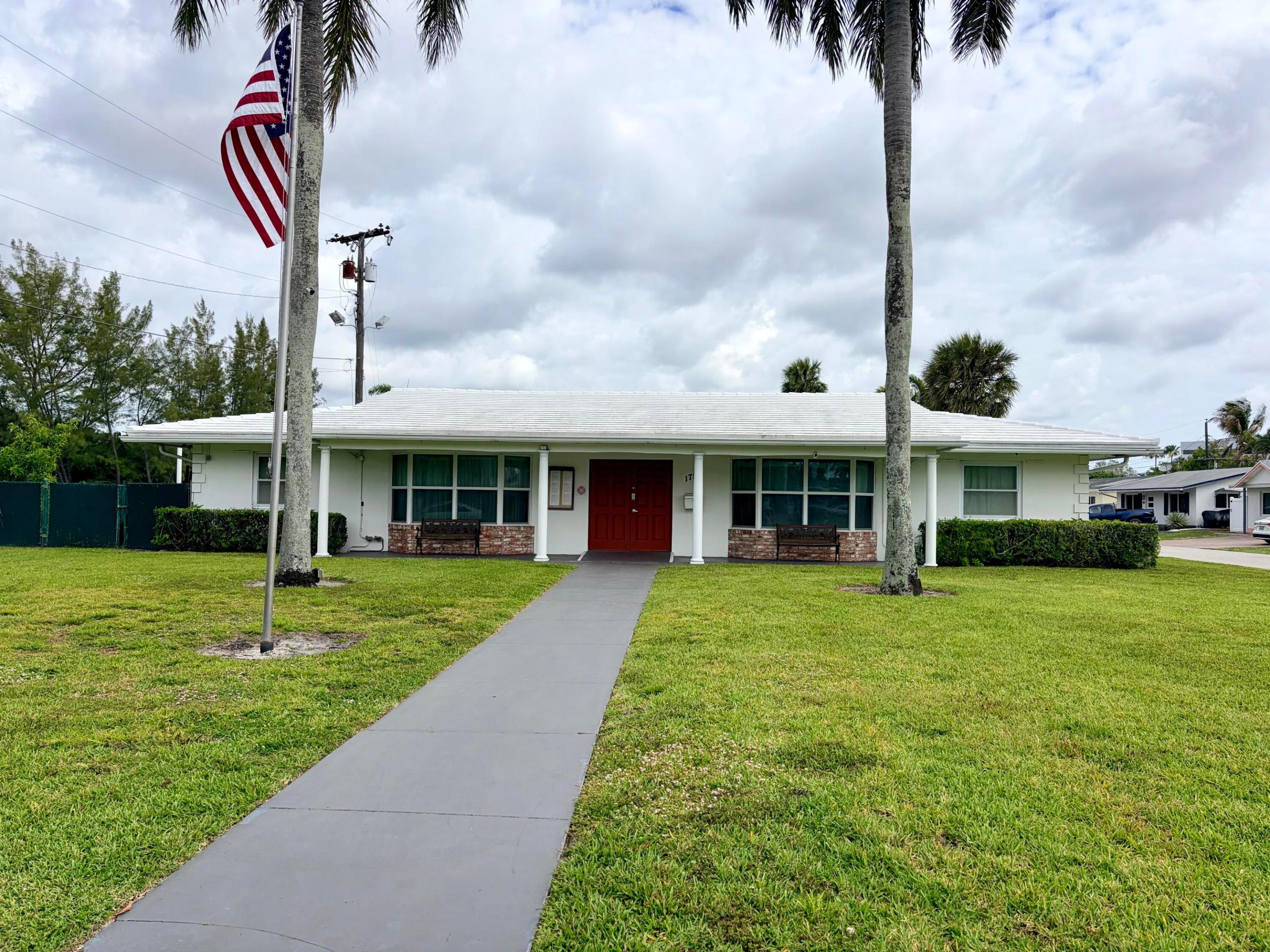 Tamarac Lakes - Residential