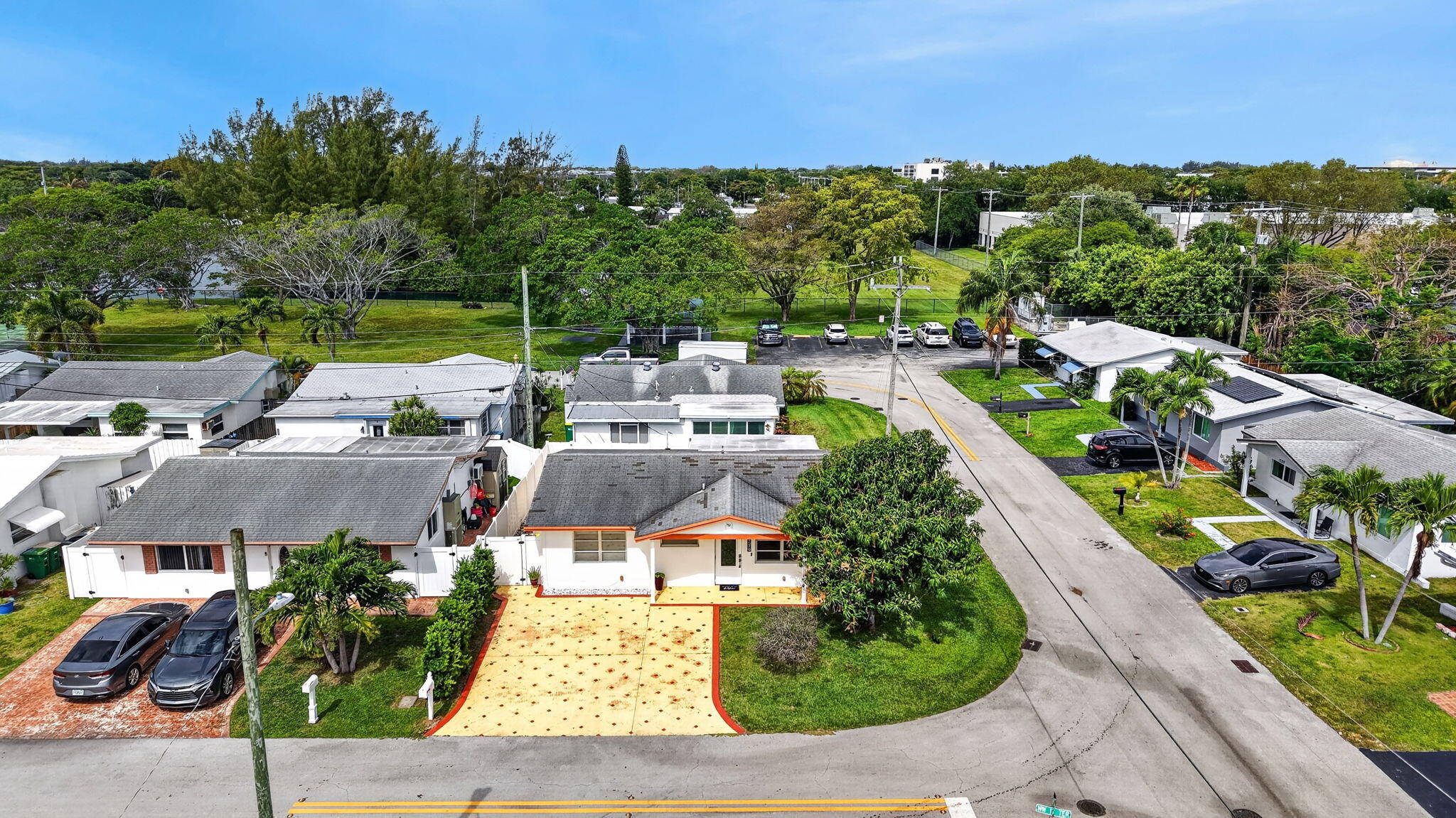 Tamarac Lakes - Residential