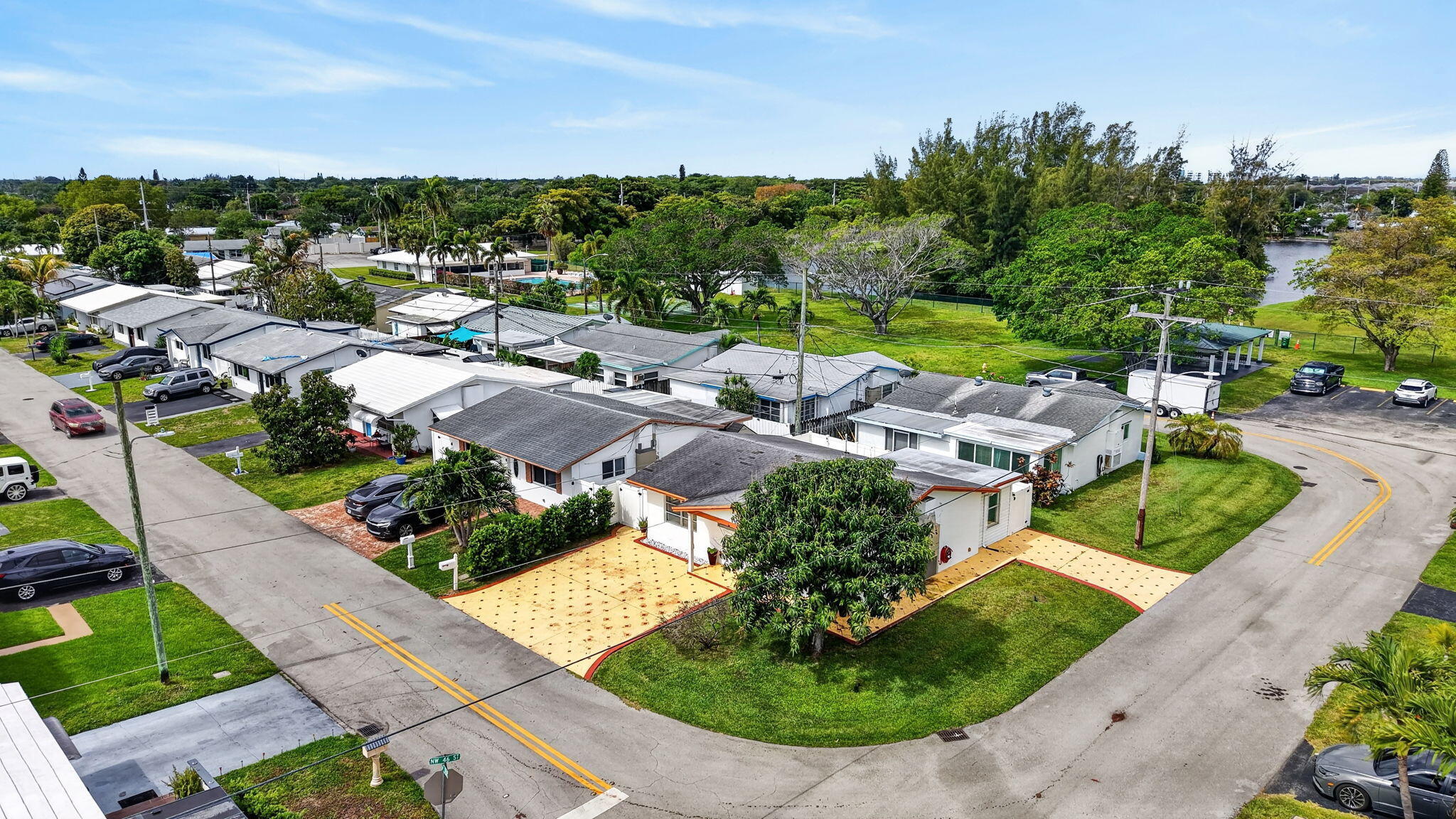 Tamarac Lakes - Residential
