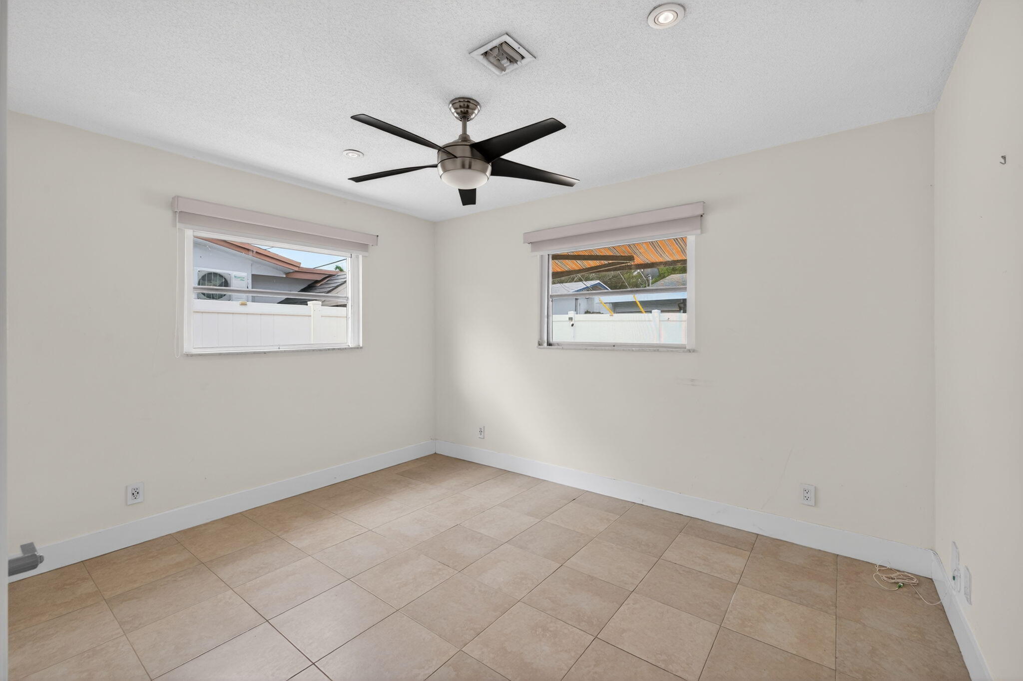 Tamarac Lakes - Residential