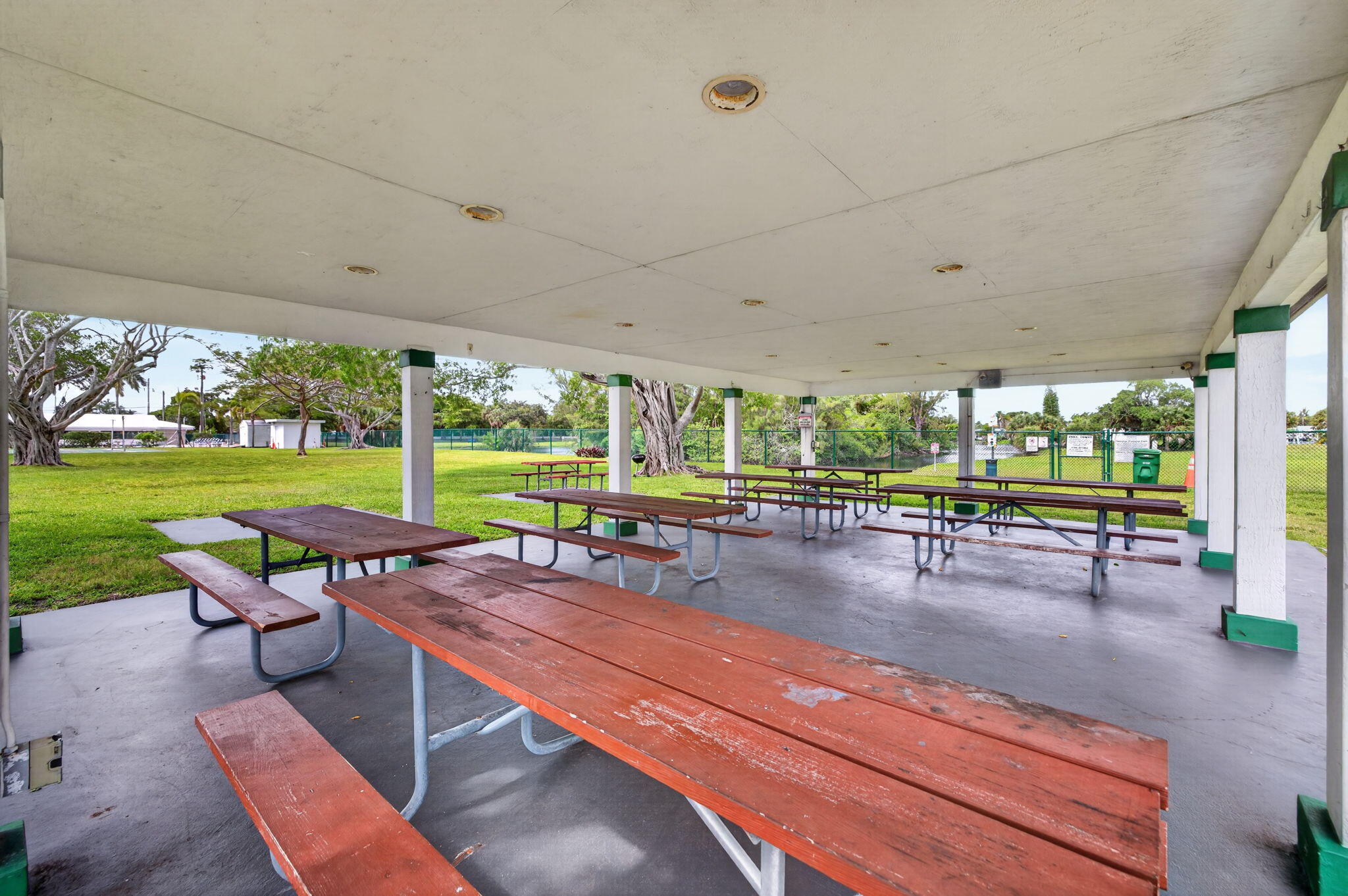 Tamarac Lakes - Residential