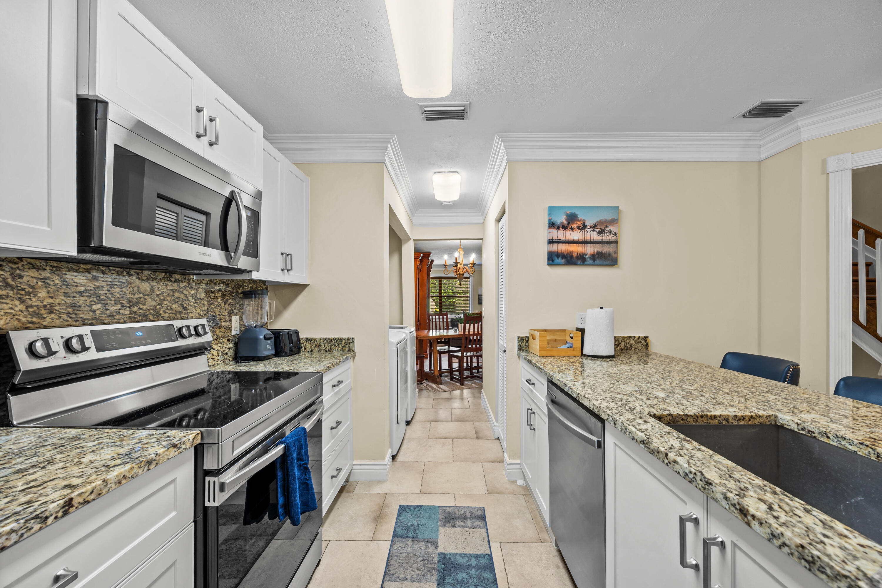 Properties 12196 Sag Harbor Court 4