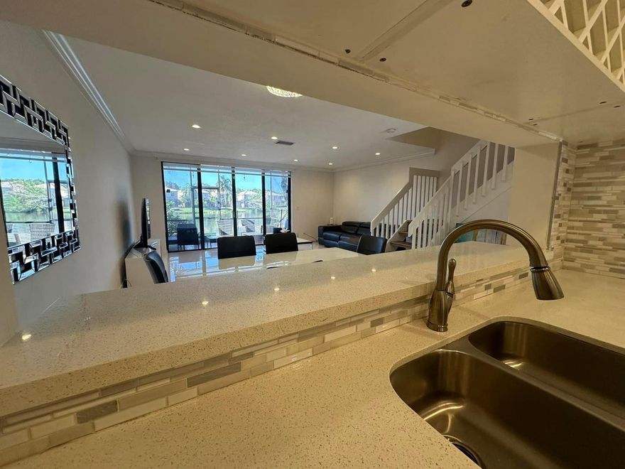 A BEAUTIFUL 3 BEDROOMS 2.5 BATHROOMS TOWNHOME IN THE DESIRABLE COMMUNITY OF OPTIMA VILLAGE OF THE FOUNTAIN SPRINGS COMMUNITY IN PLANTATION, PROPERTY HAS A LAKE VIEW! THE UNIT IS MOVE-IN READY, IS FULLY REMODELED THIS LOVELY TOWNHOUSE BOASTS A MODERN DESIGN AND COZY ATMOSPHERE. THE COMMUNITY FEATURES A GORGEOUS POOL, CLUBHOUSE, LARGE PARK, PLAYGROUND, TENNIS COURT, BASKETBALL COURT AND OTHERS. HURRY! THIS ONE WON'T LAST.