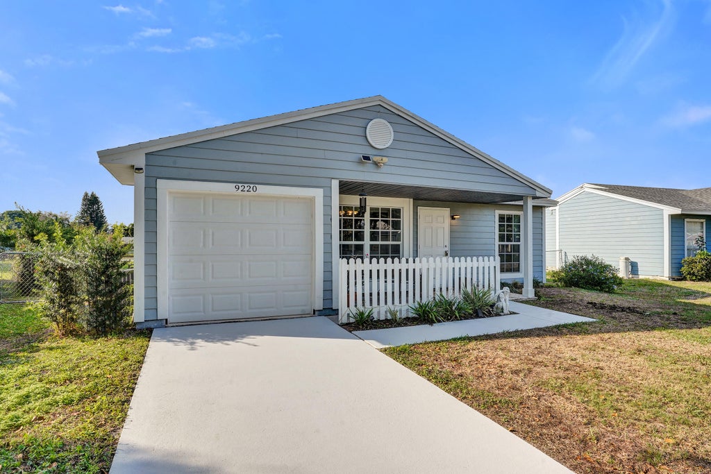 Photo of 9220 Carma Drive, Boynton Beach, FL 33472 (MLS # R11154862)