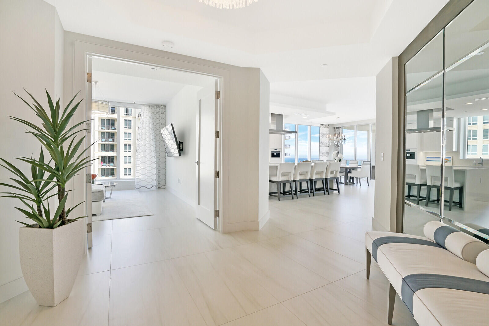 VISTABLUE SINGER ISLAND CONDO - Residential