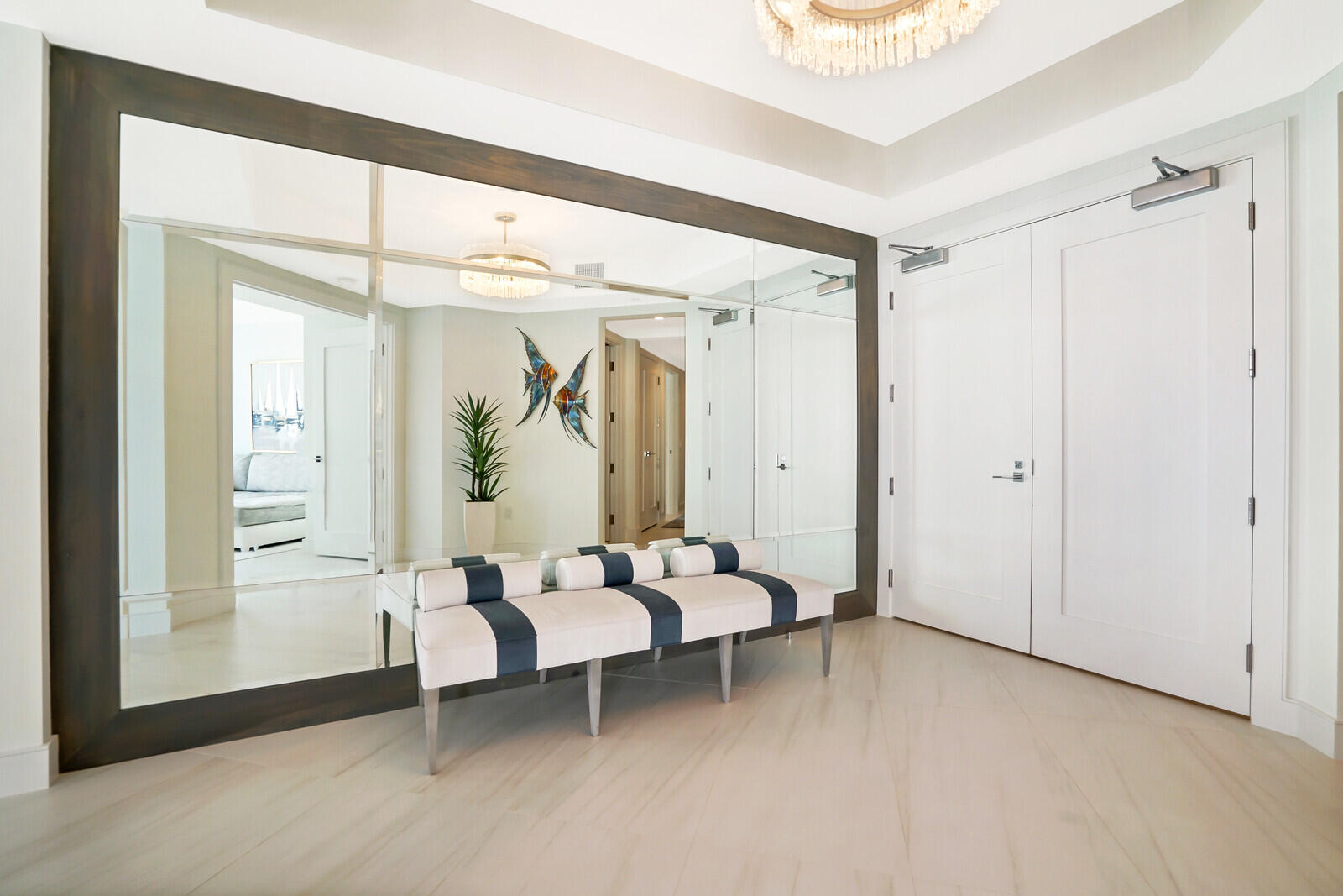 VISTABLUE SINGER ISLAND CONDO - Residential