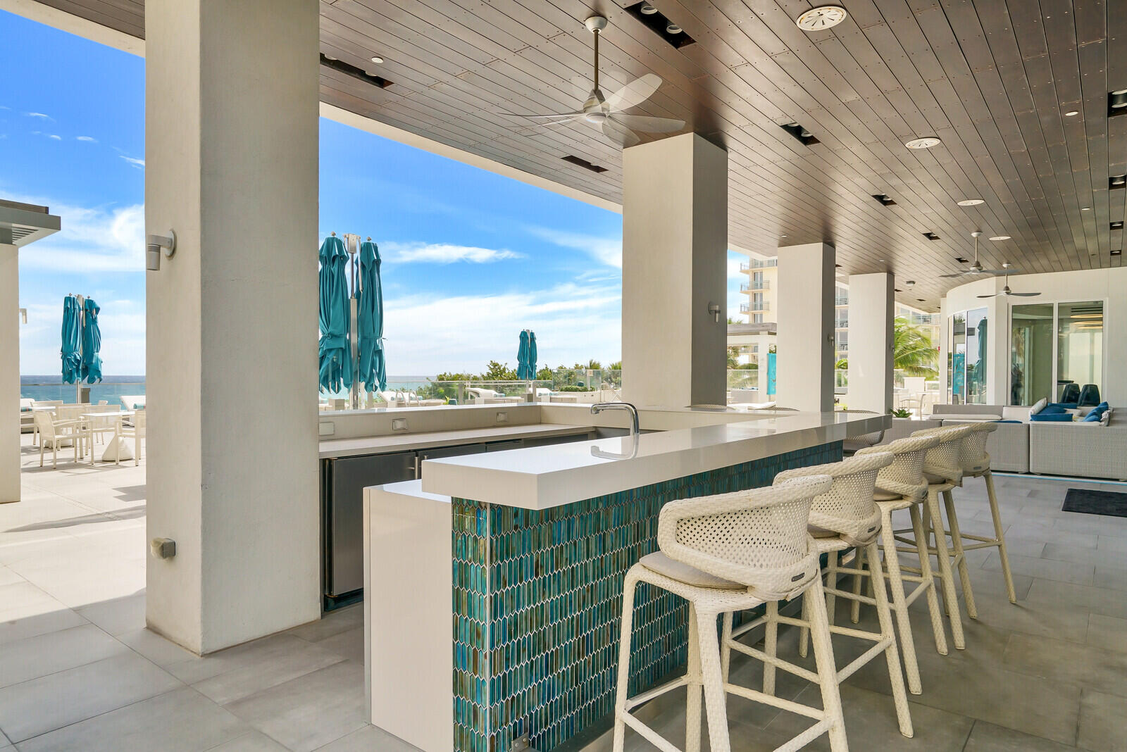 VISTABLUE SINGER ISLAND CONDO - Residential