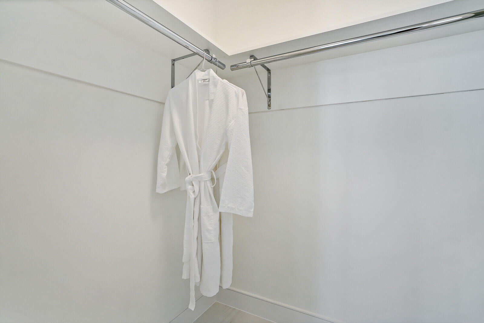 VISTABLUE SINGER ISLAND CONDO - Residential