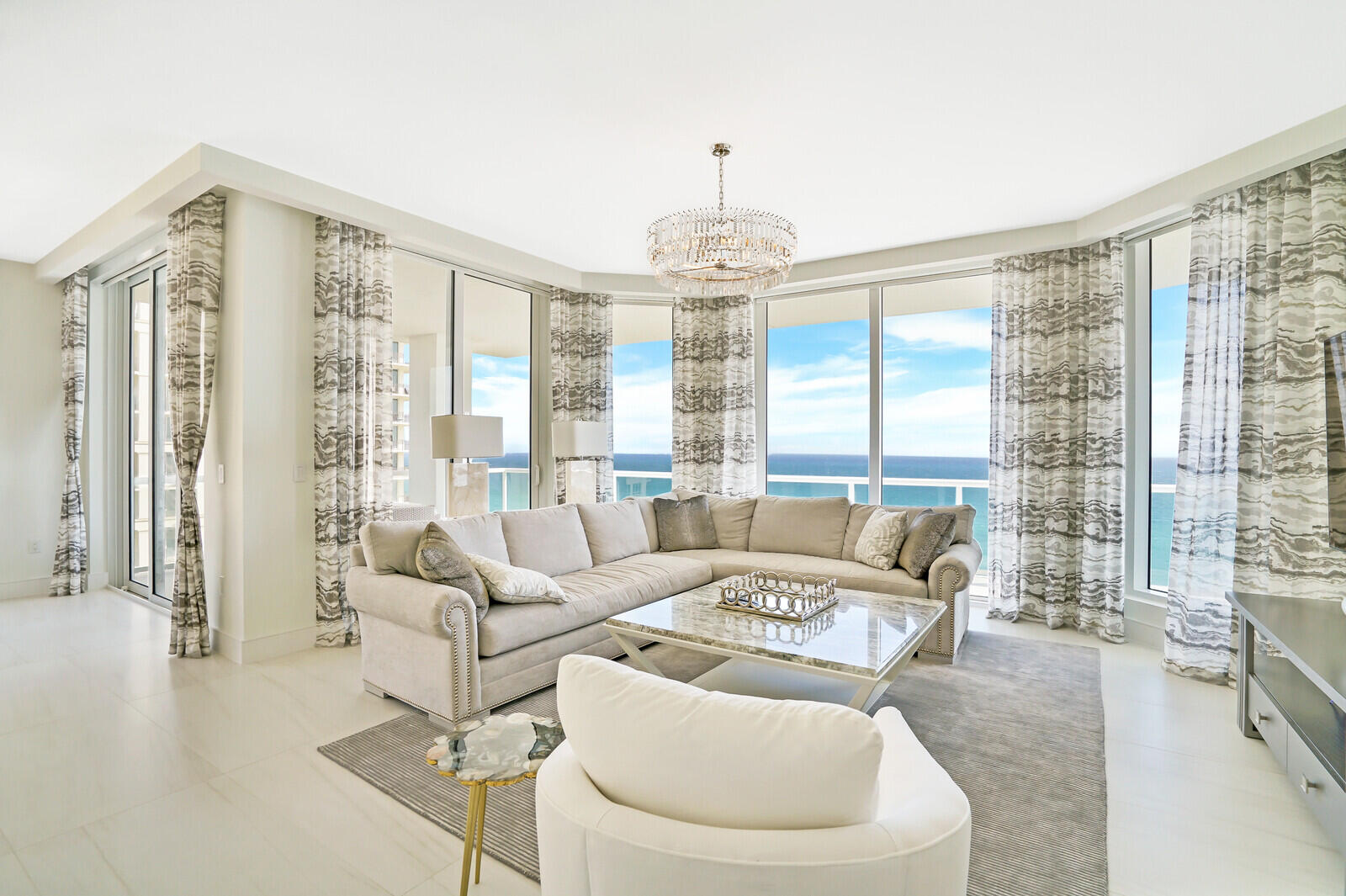VISTABLUE SINGER ISLAND CONDO - Residential