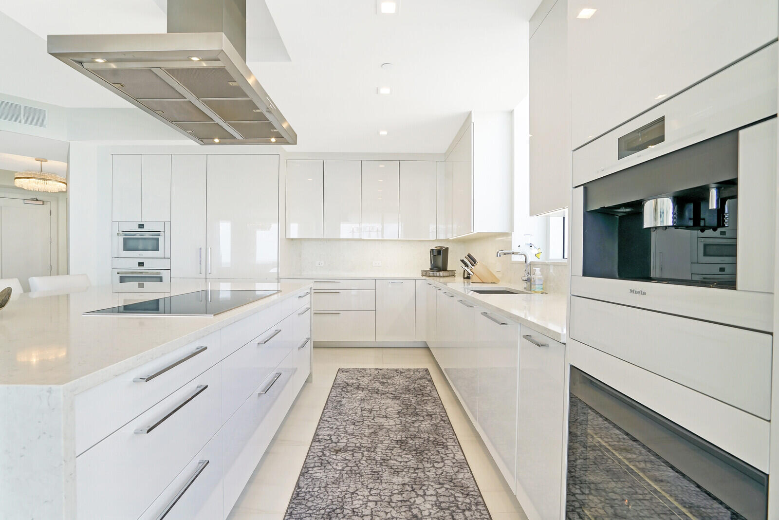 VISTABLUE SINGER ISLAND CONDO - Residential