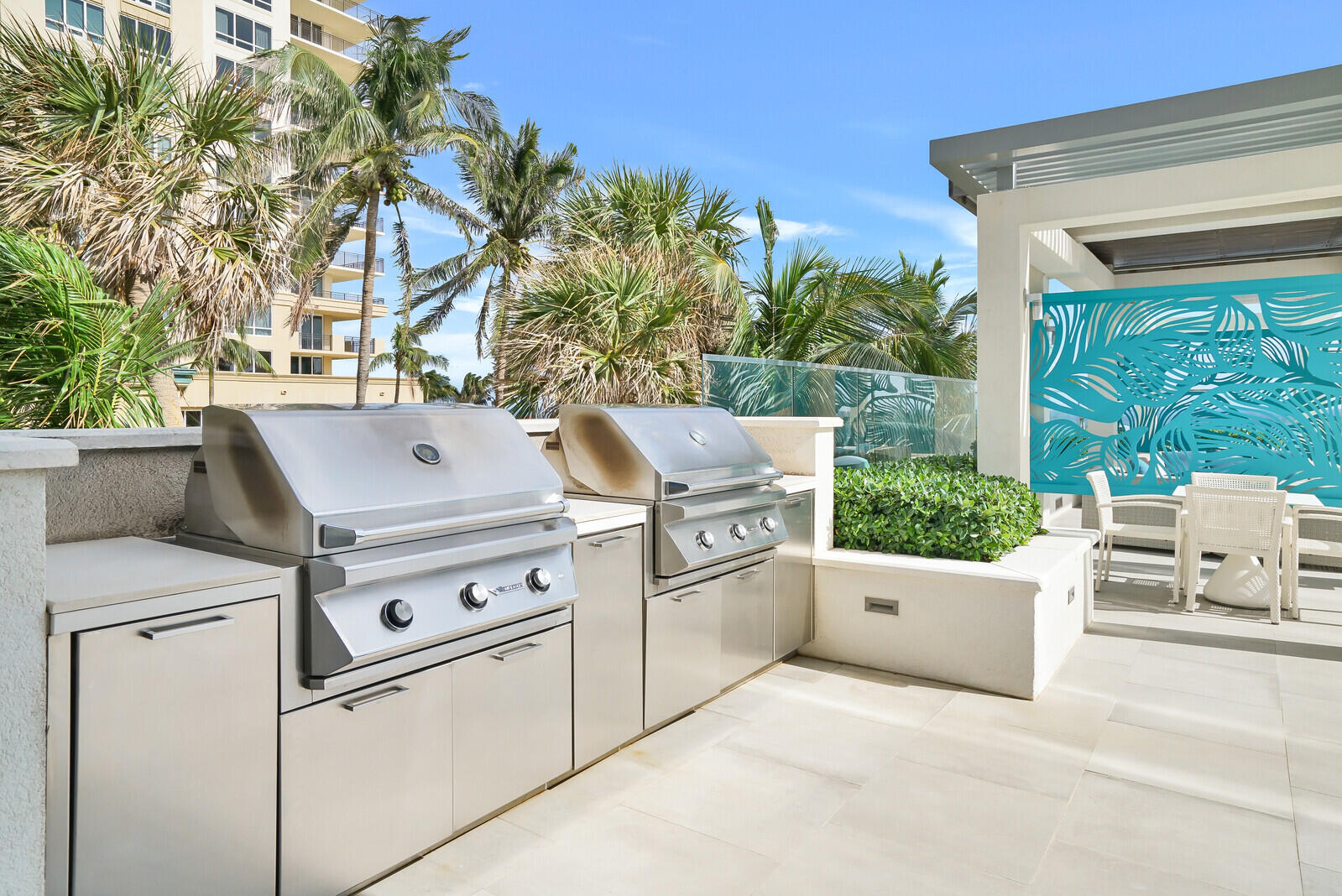 VISTABLUE SINGER ISLAND CONDO - Residential