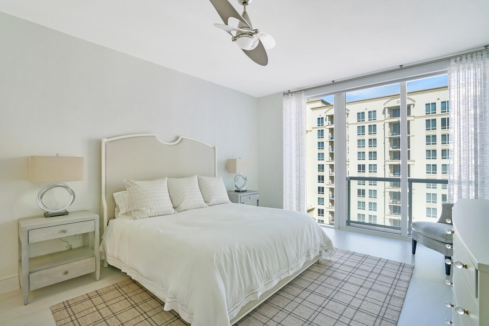 VISTABLUE SINGER ISLAND CONDO - Residential