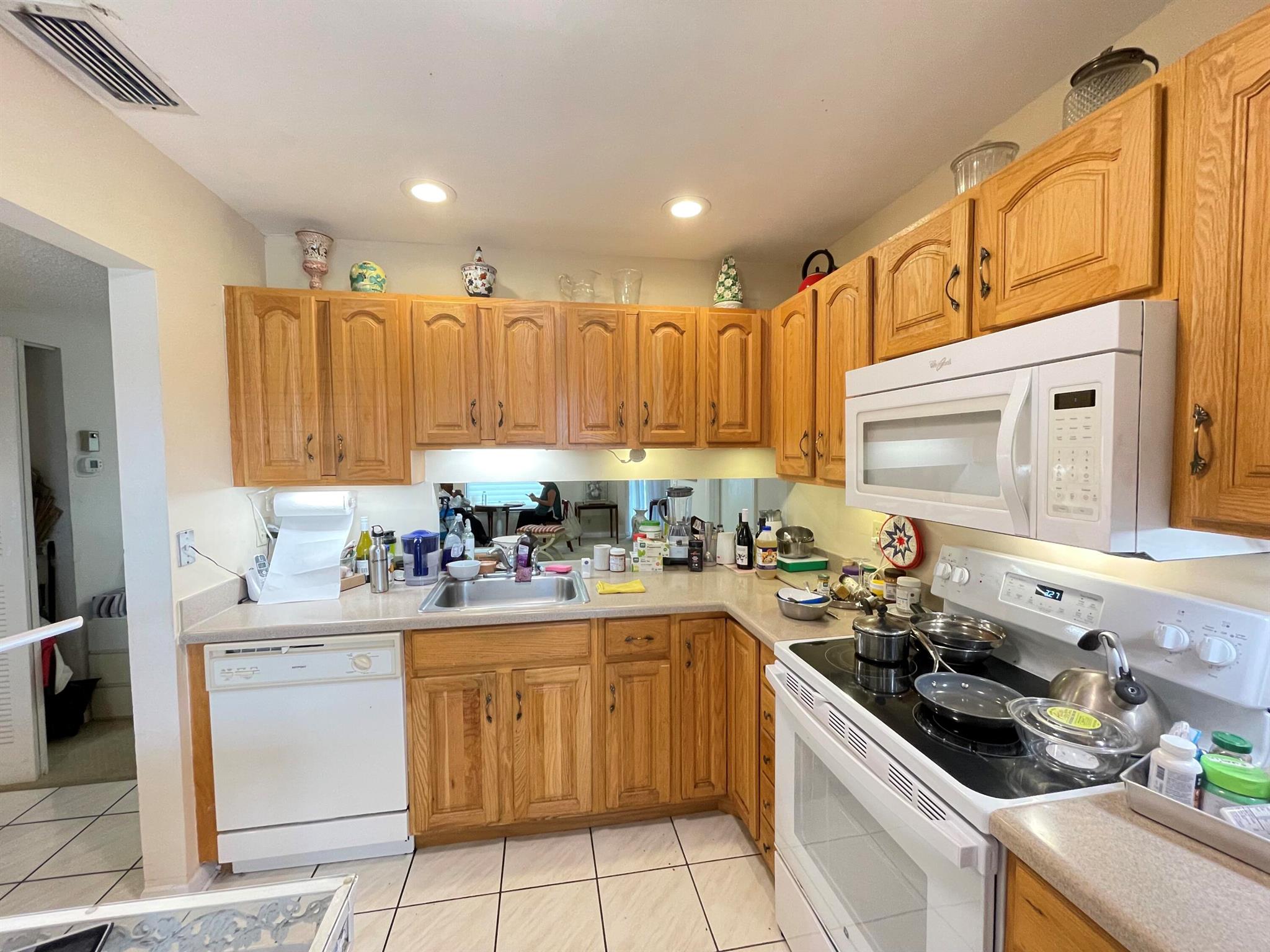 KINGS POINT 4 - Residential