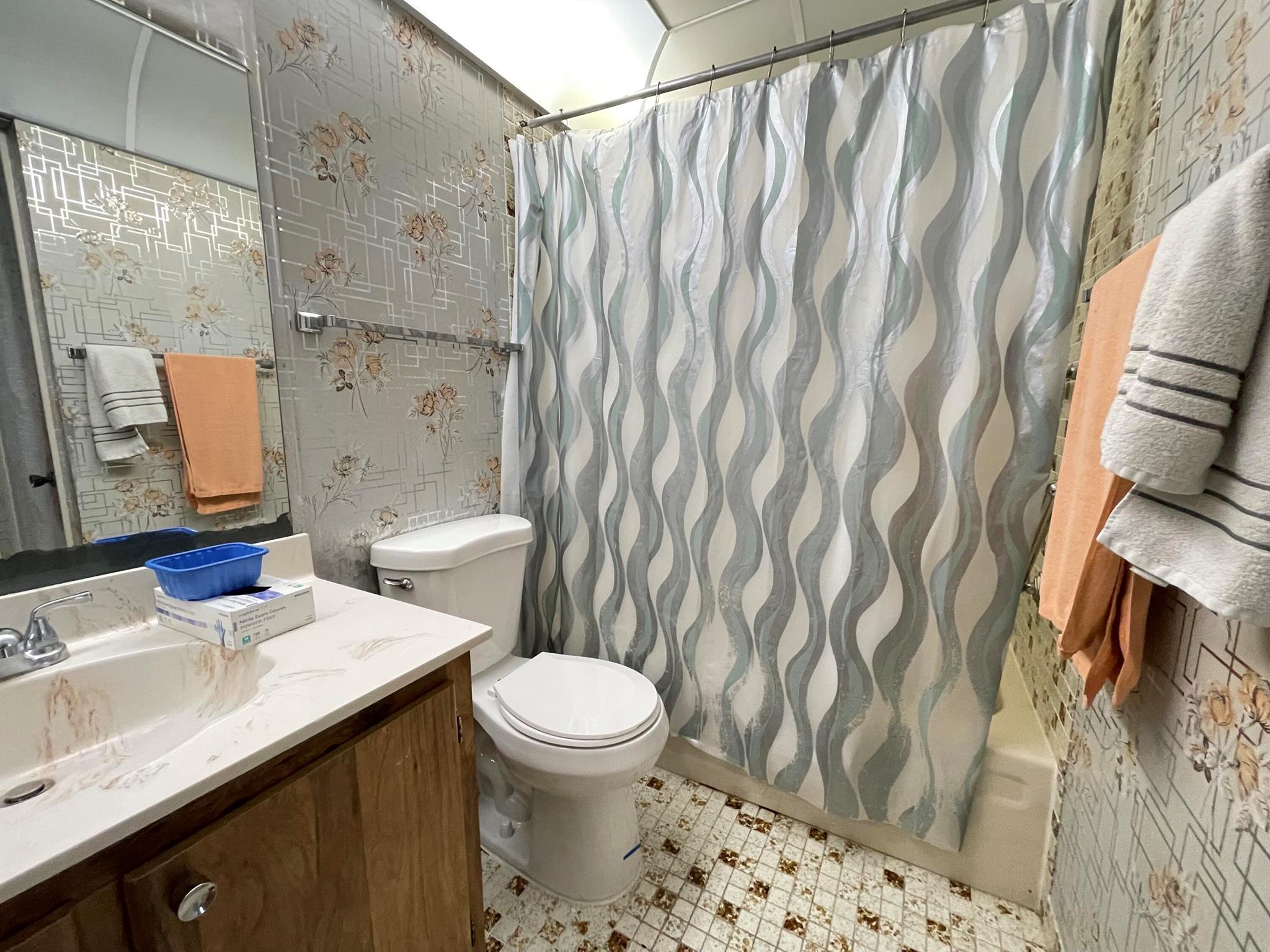 KINGS POINT 4 - Residential