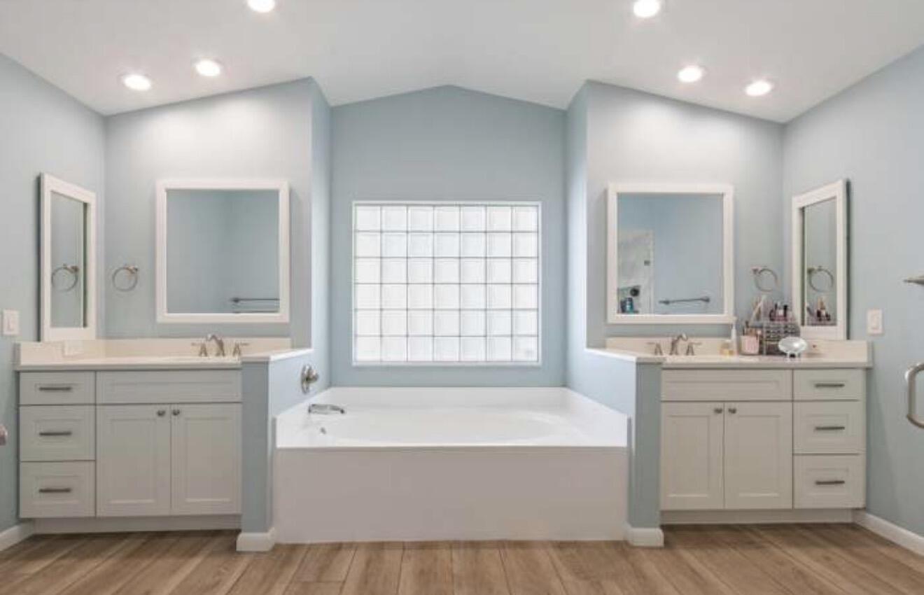 COSTA BRAVA - Residential Lease