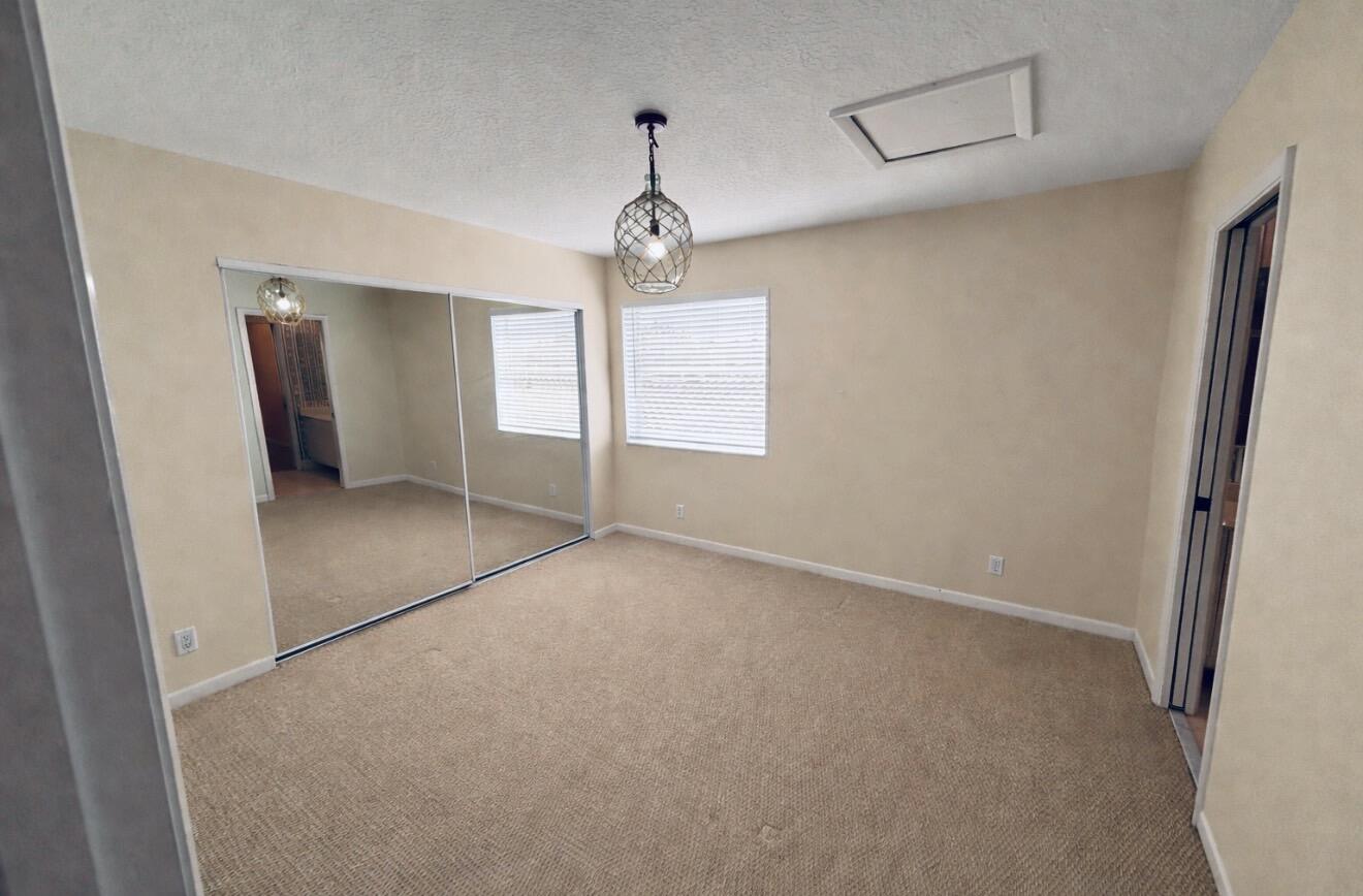 COSTA BRAVA - Residential Lease