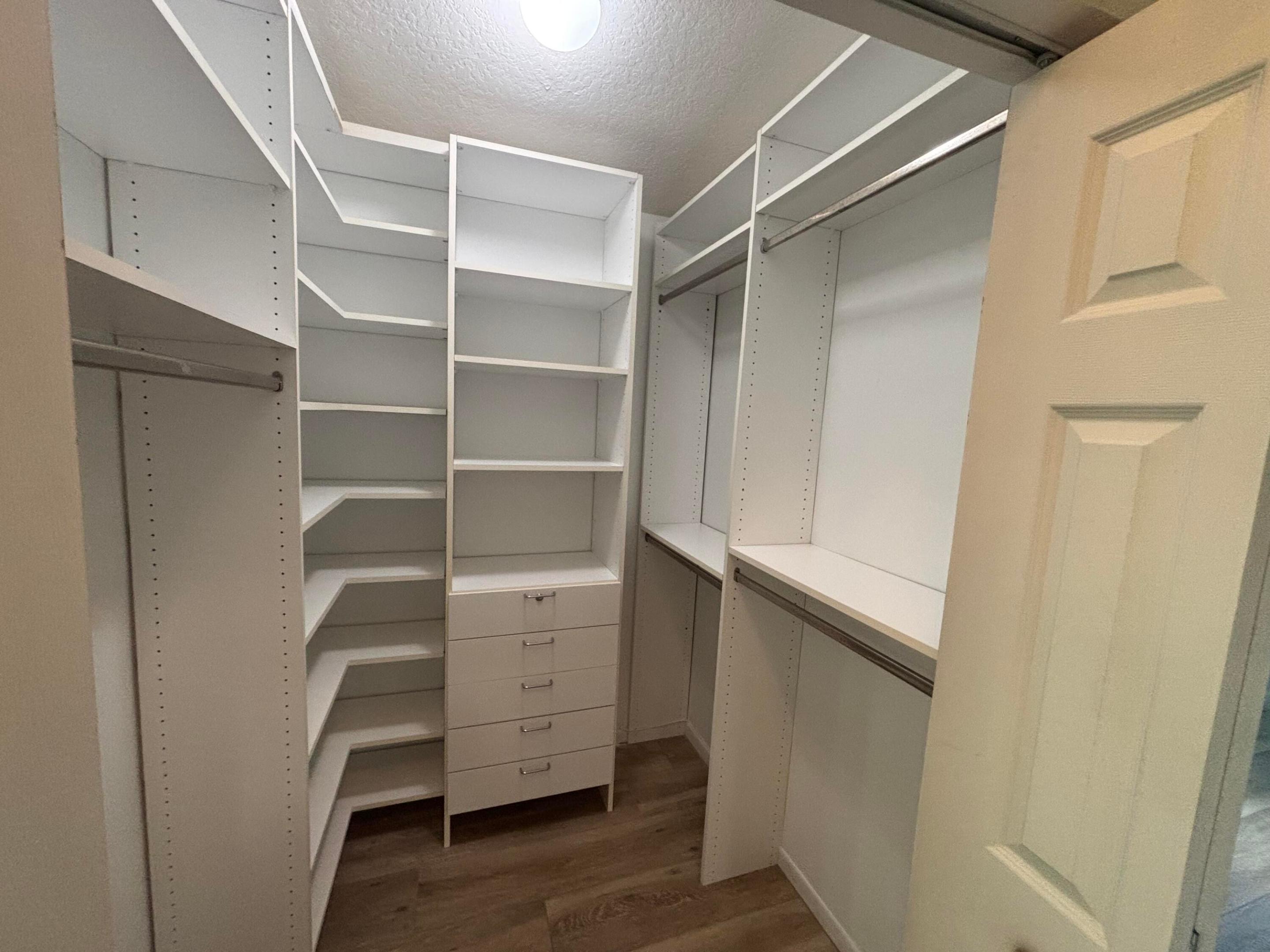 COSTA BRAVA - Residential Lease