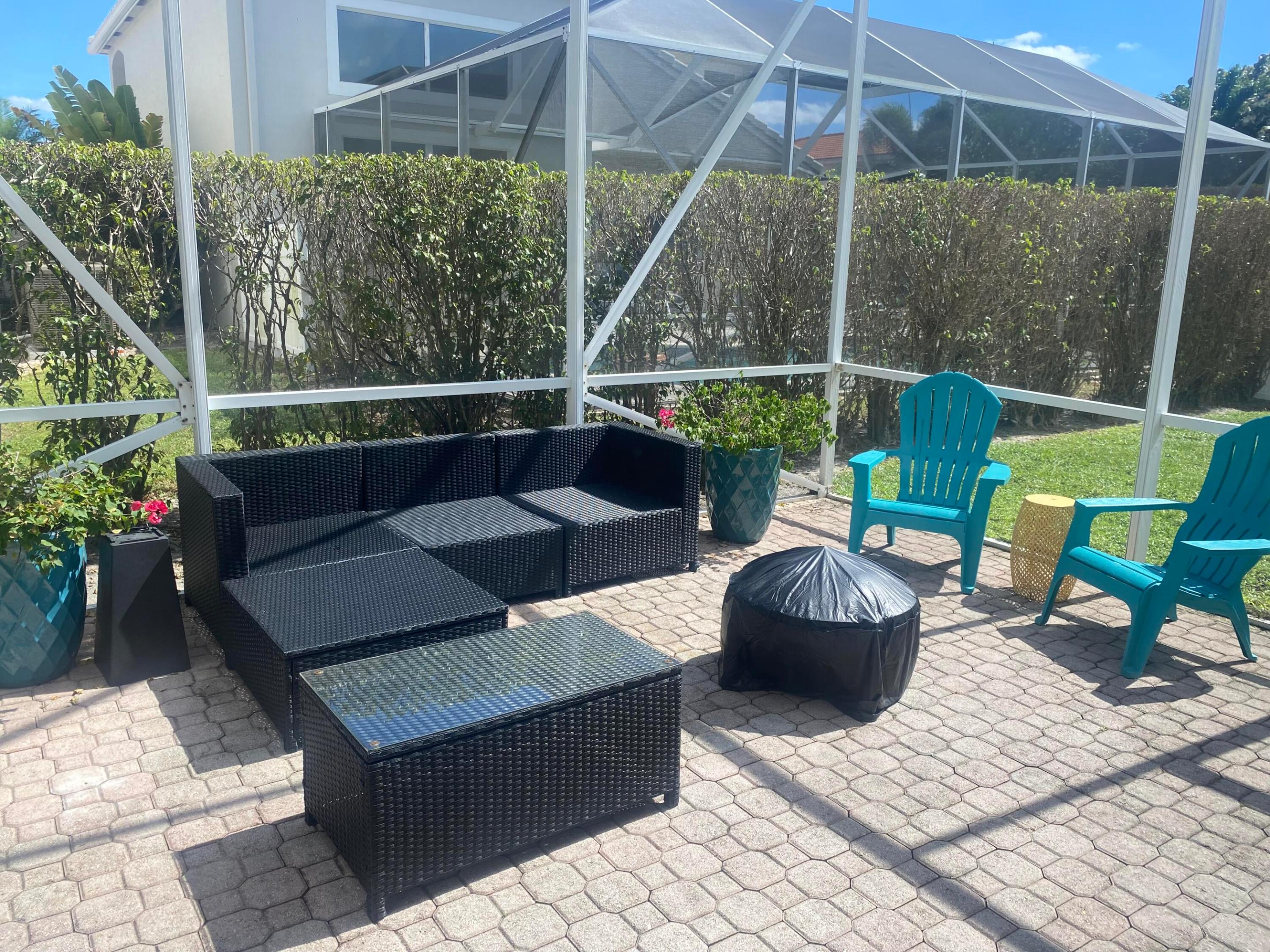 COSTA BRAVA - Residential Lease