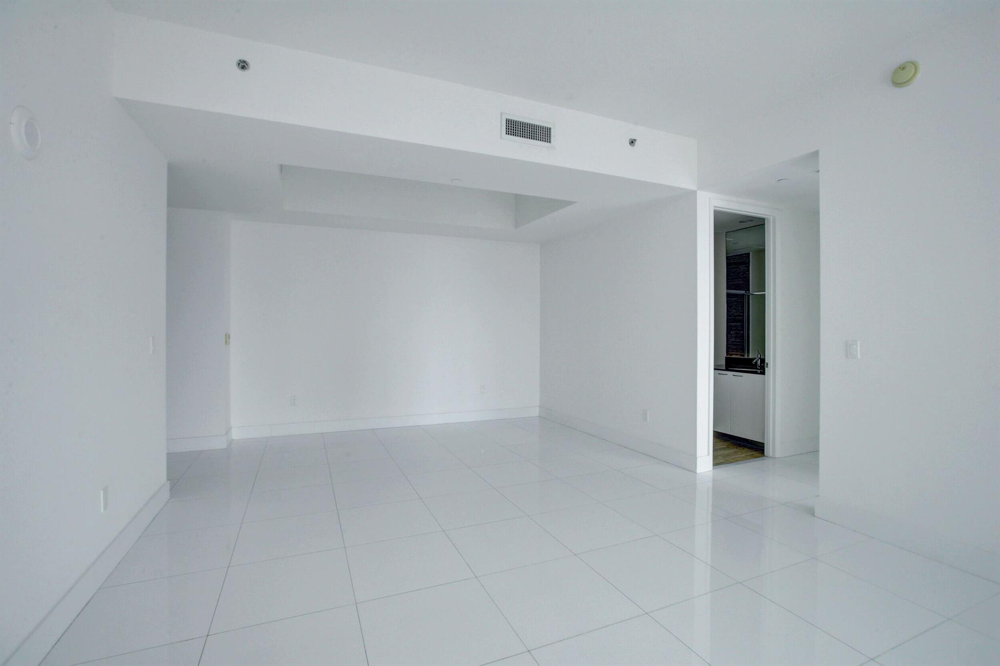 TDR TOWER II CONDO - Residential Lease