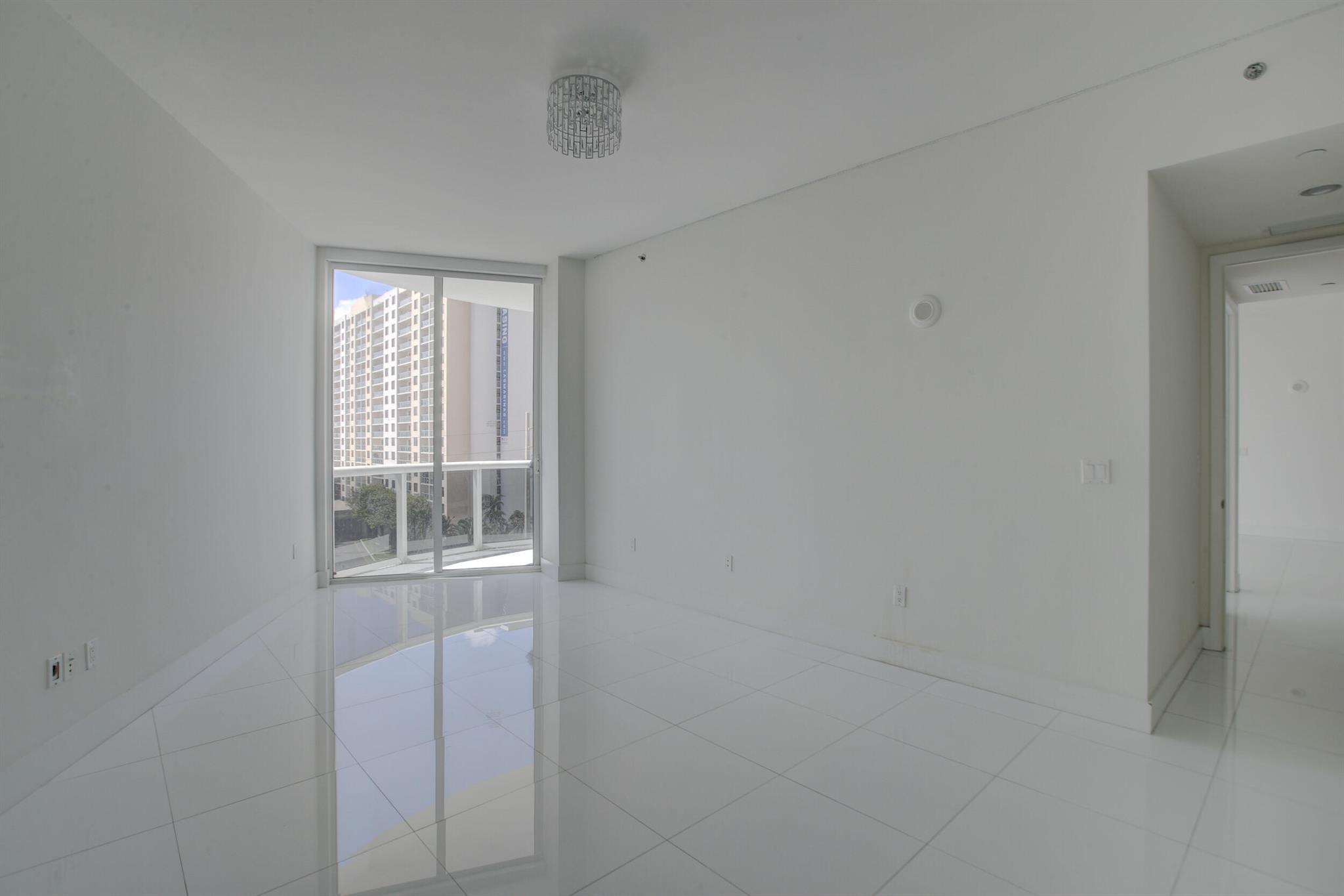 TDR TOWER II CONDO - Residential Lease