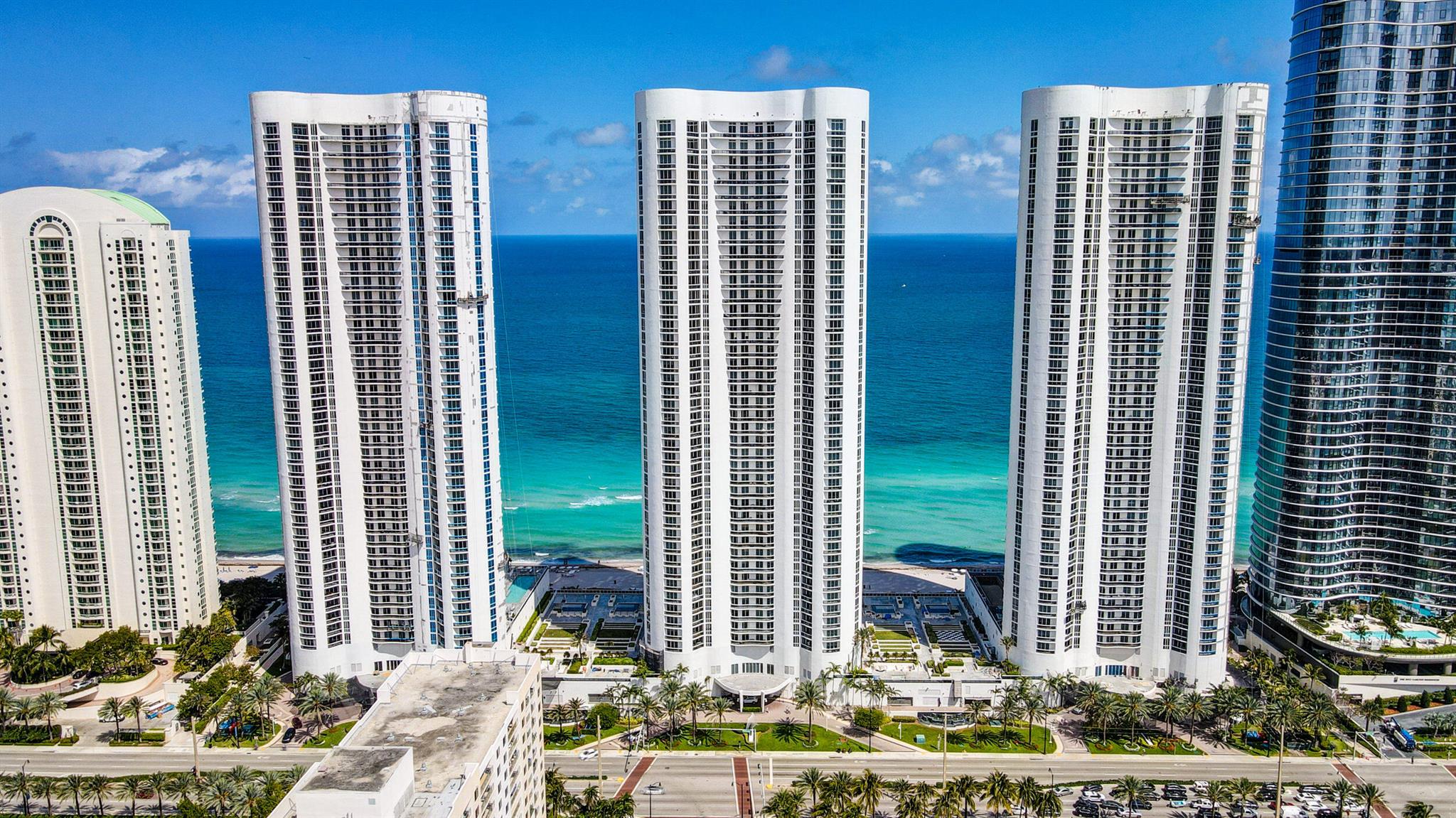 TDR TOWER II CONDO - Residential Lease