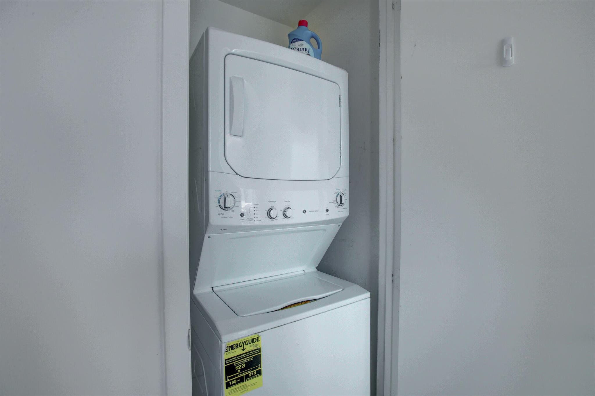 TDR TOWER II CONDO - Residential Lease