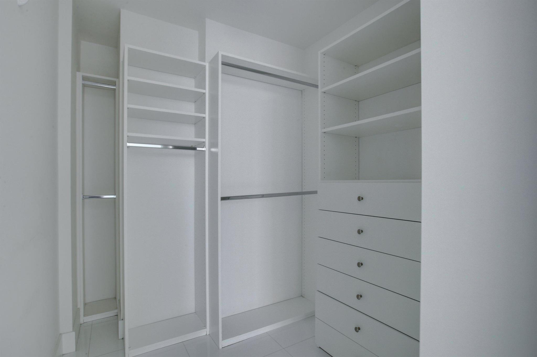 TDR TOWER II CONDO - Residential Lease